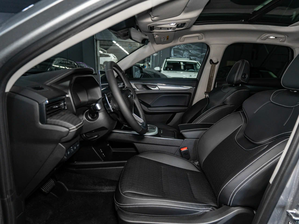 2024 Haval Jolion I Рестайлинг, серый, 2799000 рублей - вид 9