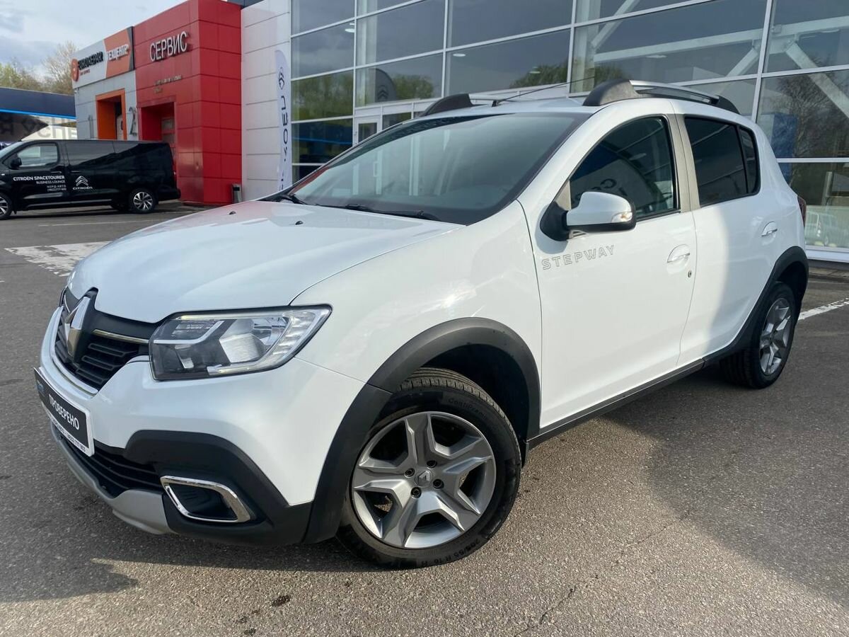 Купить б/у Renault Sandero II Рестайлинг Stepway 1.6 MT (82 л.с ...