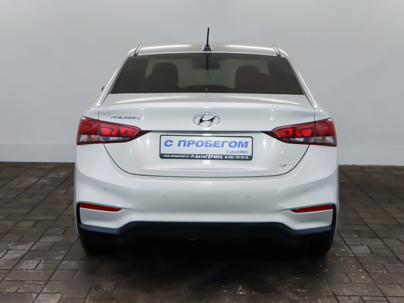 2018 Hyundai Solaris II, бежевый - вид 2