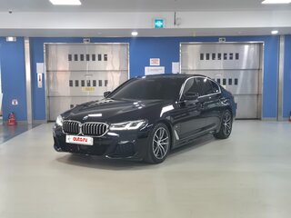 2022 BMW 5 серии 520i VII (G30/G31) Рестайлинг, чёрный, 3160013 рублей, вид 1