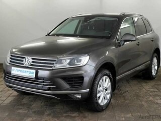 2015 Volkswagen Touareg II Рестайлинг, коричневый, 1929000 рублей, вид 1