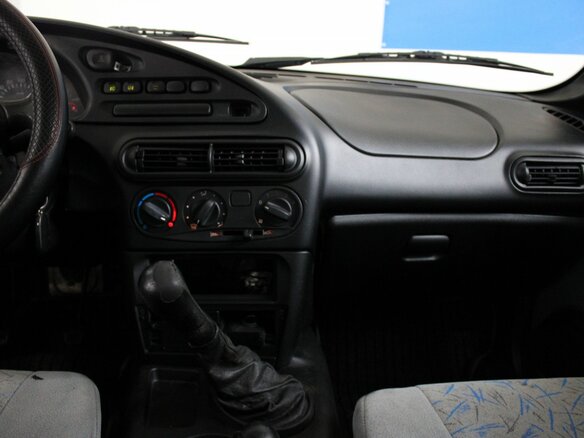 2003 Chevrolet Niva I, серебристый - вид 13