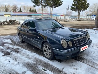 1998 Mercedes-Benz E-Класс 240 II (W210, S210), синий, 420000 рублей, вид 1