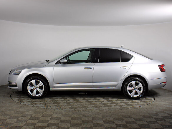 2017 Skoda Octavia, серый - вид 2