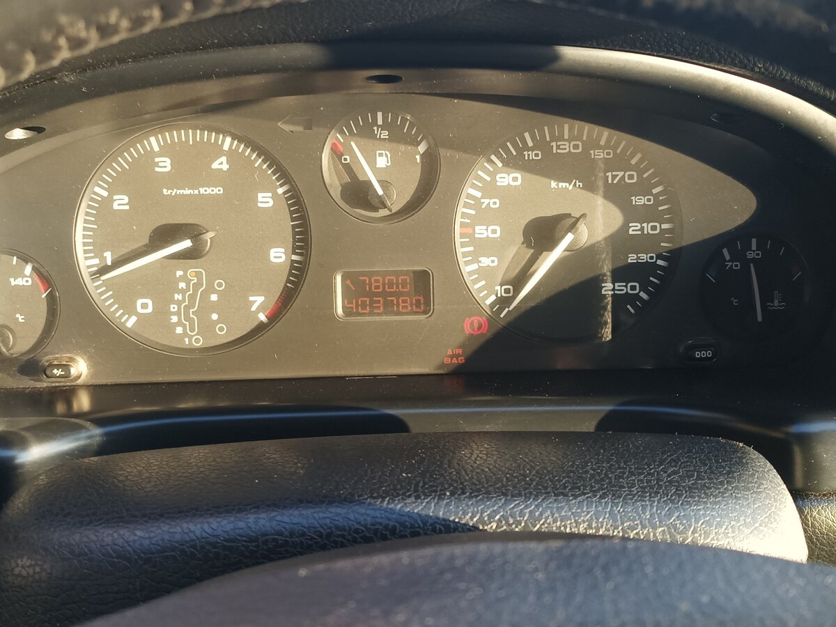 sidelamp bulb faulty РїРµР¶Рѕ 407