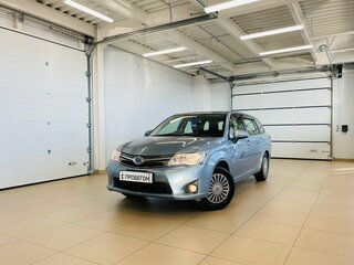 2013 Toyota Corolla Fielder XI (E160, E170, E180), голубой, 1089000 рублей, вид 1