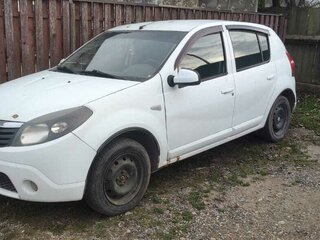 2010 Renault Sandero I, белый, 245000 рублей, вид 1