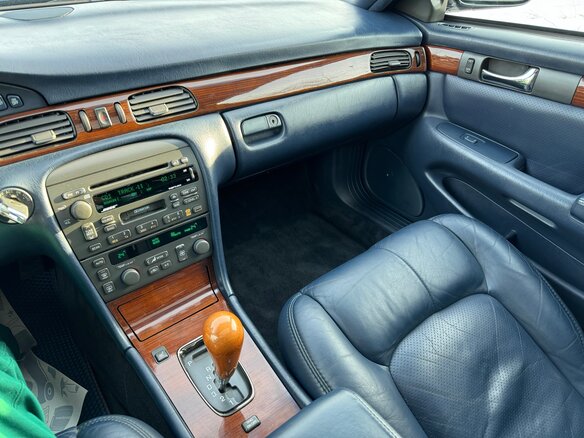 Купить б/у Cadillac Seville V 4.6 AT (305 л.с.) бензин автомат в ...