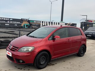 2008 Volkswagen Golf Plus I, красный, 680000 рублей, вид 2