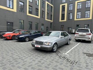 1994 Mercedes-Benz S-Класс 350 III (W140), серебристый, 2000000 рублей, вид 1