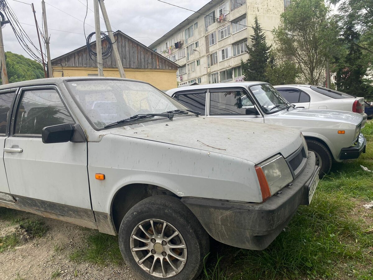 Купить б/у Lada (ВАЗ) 21099 1990-2011 1.6 MT (81 л.с.) бензин механика ...