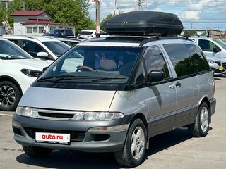 Toyota Estima Lucida I