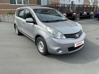 2011 Nissan Note I Рестайлинг, серебристый, 520000 рублей, вид 1
