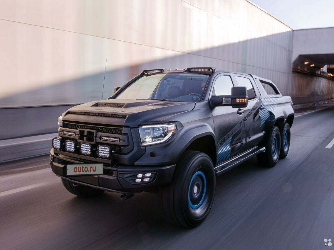 Toyota Tundra 6x6
