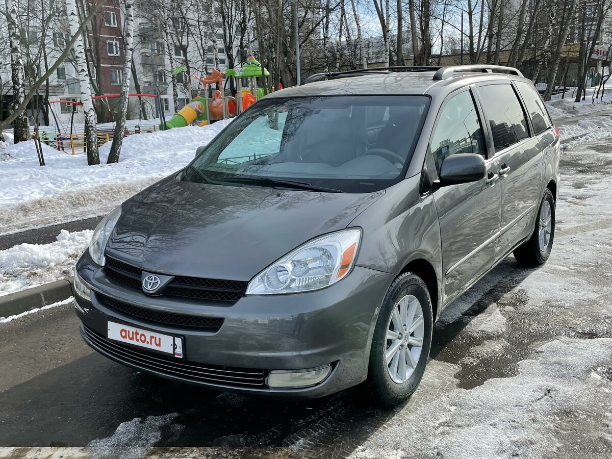 Тойота сиенна автору