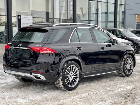 Kupit Novyj Mercedes Benz Gle Ii V167 400 D 2 9d At 330 L S 4wd Dizel Avtomat Vo Vladimire Chyornyj Mersedes Benc Gle Ii V167 Vnedorozhnik 5 Dvernyj Goda Po Cene 7 956 000 Rublej
