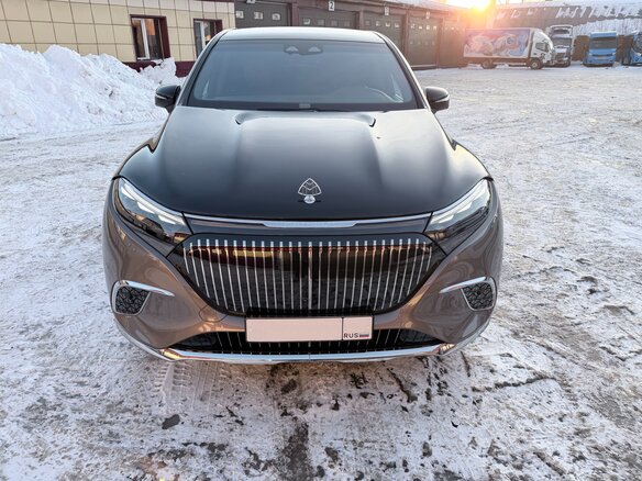 2024 Mercedes-Benz Maybach EQS SUV 680, чёрный, 22000000 рублей - вид 1