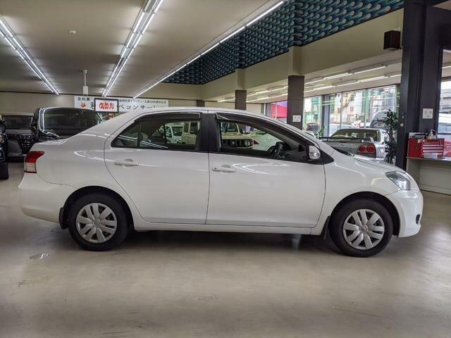 2008 Toyota Belta, белый - вид 14.