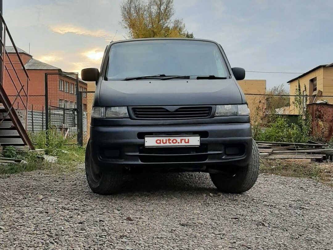 Купить б/у Mazda Bongo Friendee I 2.0 AT (105 л.с.) бензин автомат в ...