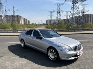 2007 Mercedes-Benz S-Класс 320 V (W221), серебристый, 3500000 рублей, вид 1