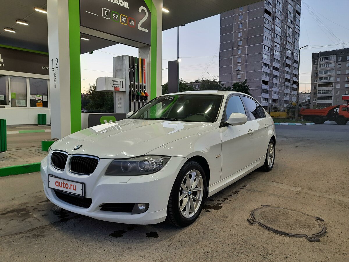 Купить б/у BMW 3 серии V (E90/E91/E92/E93) Рестайлинг 318i