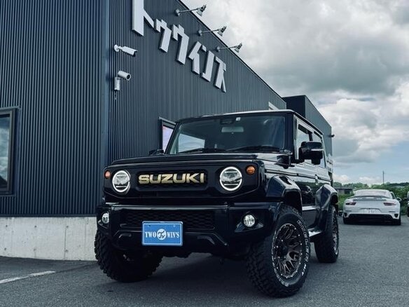 2022 Suzuki Jimny Sierra IV, чёрный, 1800000 рублей - вид 4