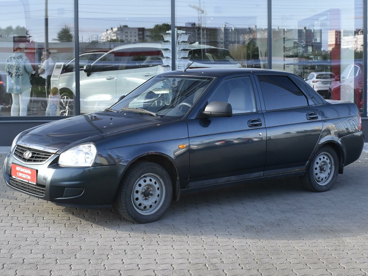 Lada Priora седан 2012