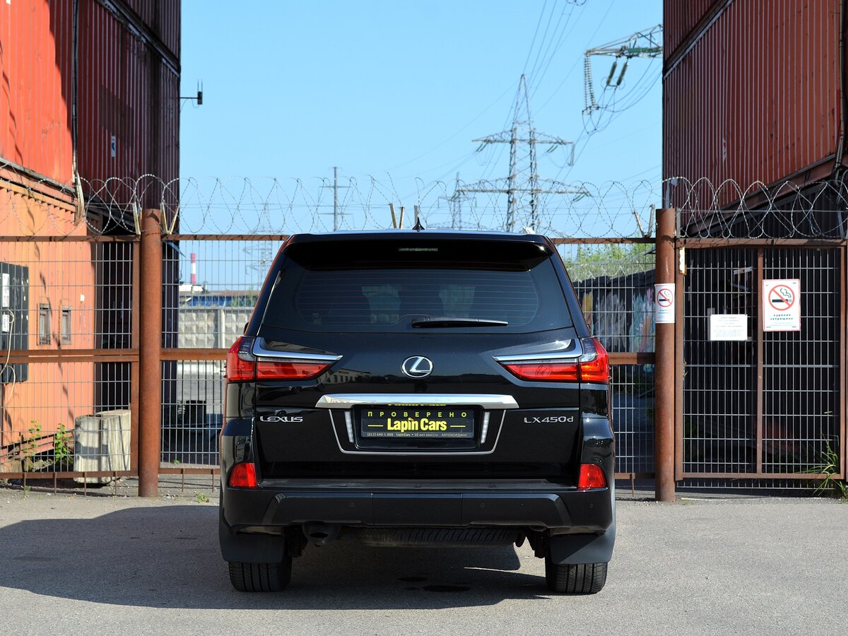 LEXUS LX - фото 5