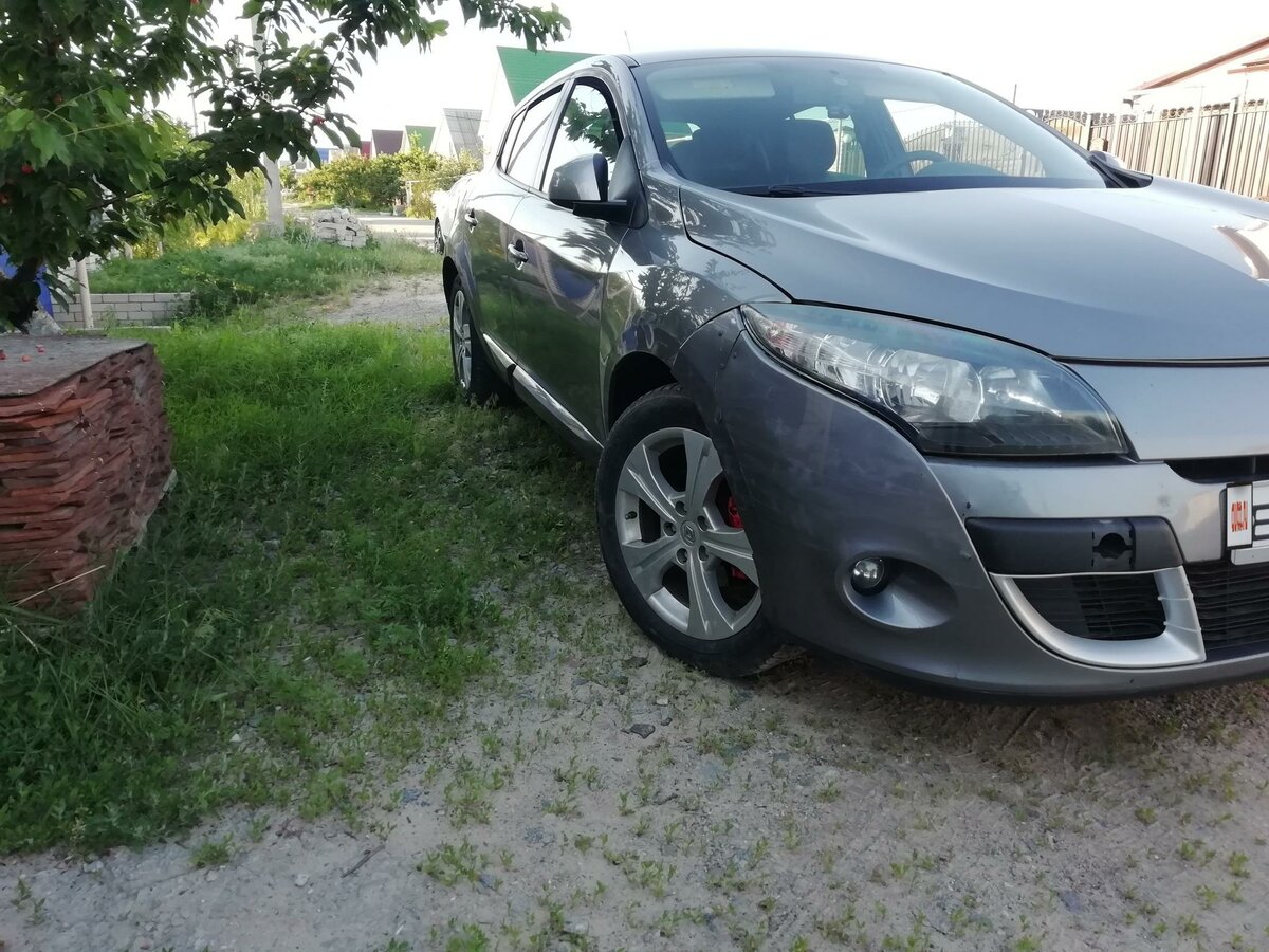 Renault megane 3 хэтчбек