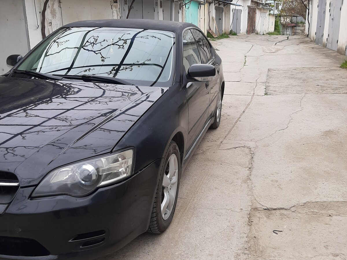 Купить б/у Subaru Legacy IV 2.0 MT (138 л.с.) 4WD бензин