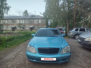 2001 Mercedes-Benz S-Класс 320 IV (W220), голубой, 770000 рублей, вид 3