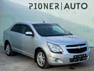 2013 Chevrolet Cobalt II, серебристый, 515000 рублей, вид 1