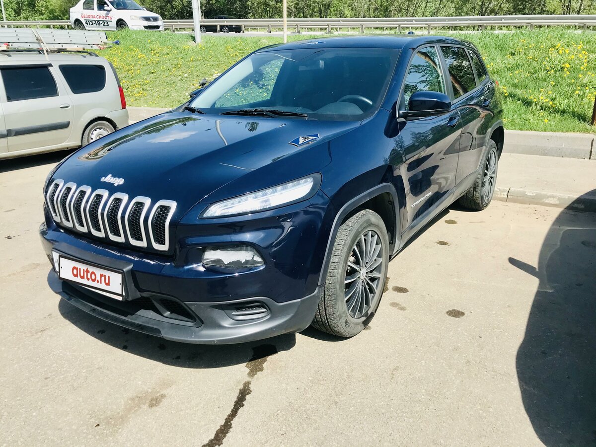 Купить б/у Jeep Cherokee V (KL) 2.4 AT (177 л.с.) бензин