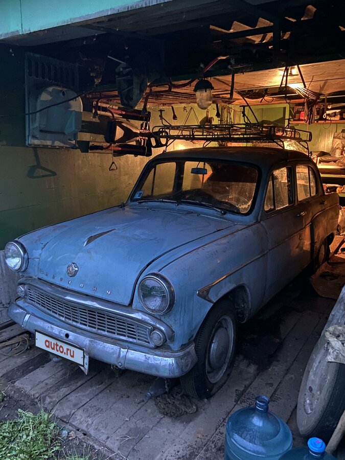 Москвич 407 голубой