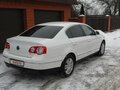 2008 Volkswagen Passat B6, белый - вид 3