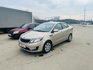 2014 Kia Rio III, бежевый, 700000 рублей, вид 1