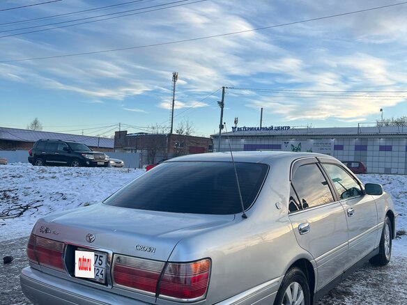1999 Toyota Crown XI (S170), серый, 800000 рублей - вид 3