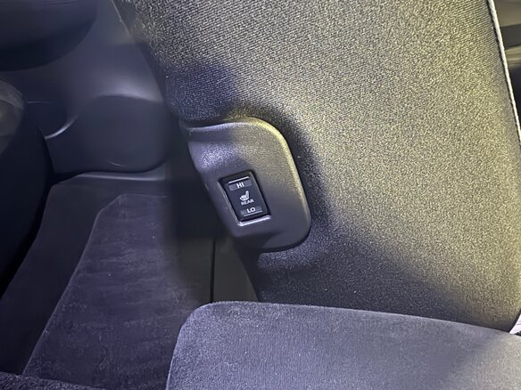 2015 Nissan Leaf 30kWh I (ZE0/AZE0), чёрный - вид 39
