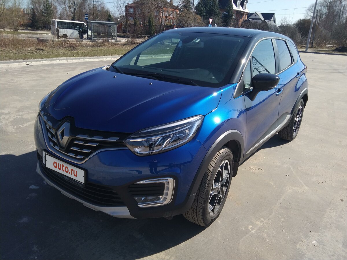 Купить б/у Renault Kaptur I Рестайлинг 1.6 CVT (114 л.с.) бензин ...