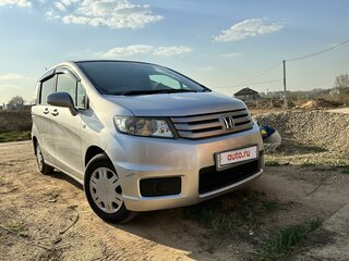 2010 Honda Freed Spike I, серебристый, 999000 рублей, вид 1