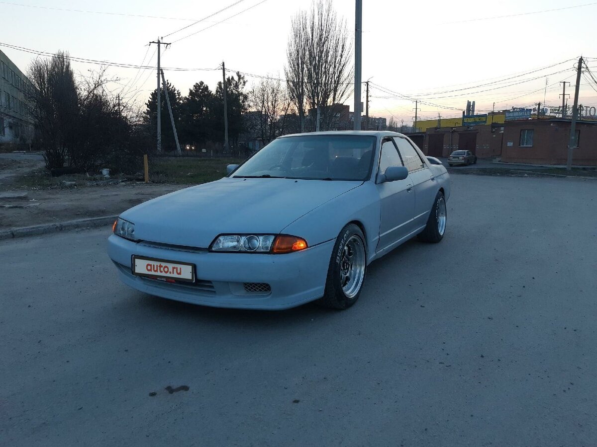 Nissan skyline viii r32