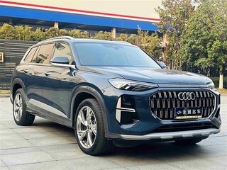 2022 Audi Q6 45 TFSI, синий, 5500000 рублей, вид 1