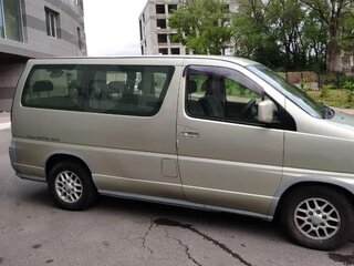 1997 Nissan Elgrand Caravan Elgrand I (E50), серый, 600000 рублей, вид 1