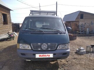 2000 SsangYong Istana I, зелёный, 255000 рублей, вид 1