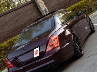 2007 Mercedes-Benz S-Класс 550 V (W221), красный, 2150000 рублей, вид 1