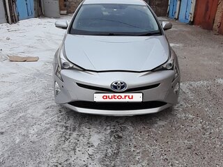2017 Toyota Prius IV (XW50), серый, 1390000 рублей, вид 1