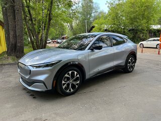 2022 Ford Mustang Mach-E 98 kWh I, серебристый, 2700000 рублей, вид 1