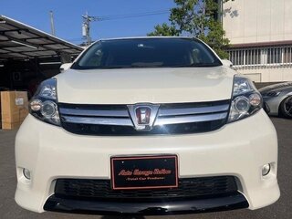 2013 Toyota ISis I Рестайлинг, белый, 900000 рублей, вид 2