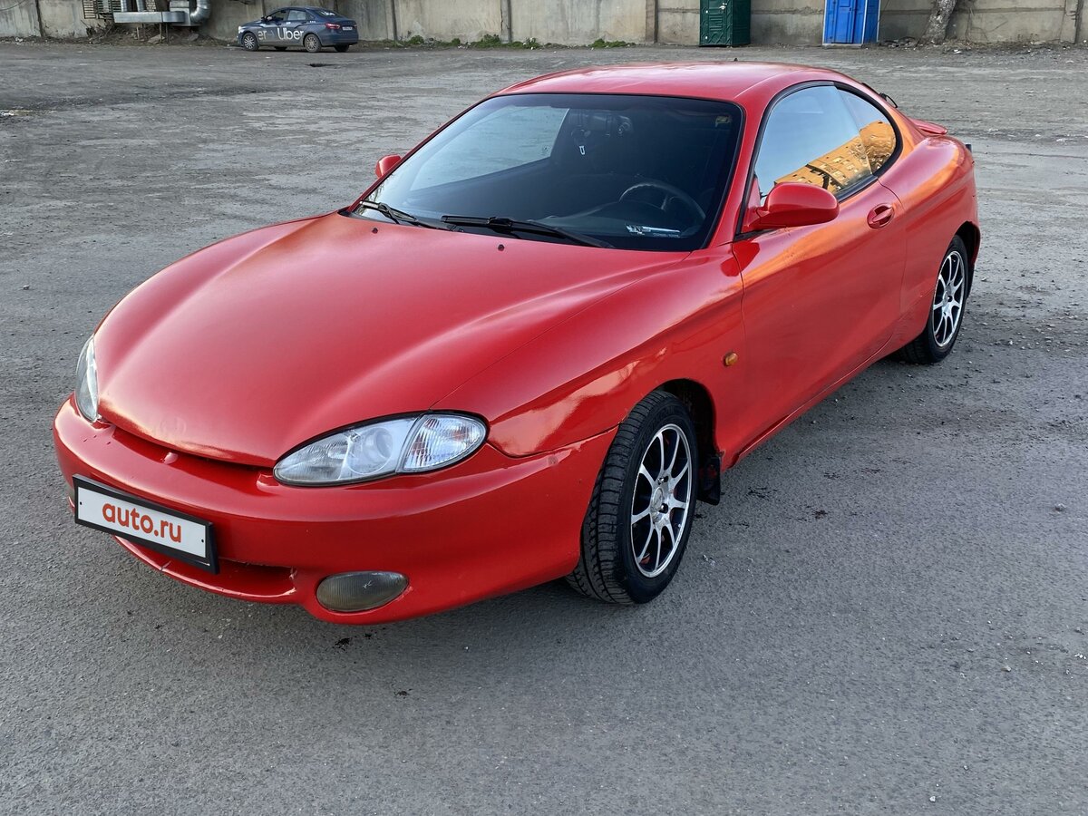 Купить б/у Hyundai Coupe I (RD) 2.0 MT (139 л.с.) бензин