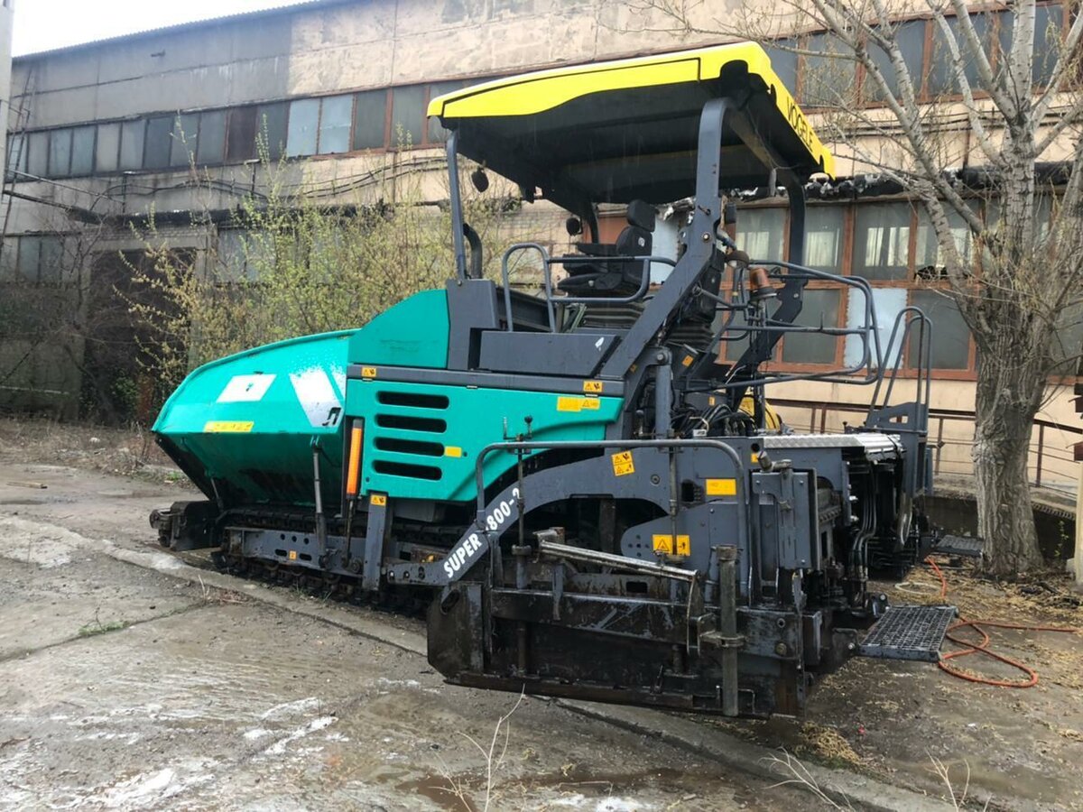 Асфальтоукладчик Vogele super 1800 2
